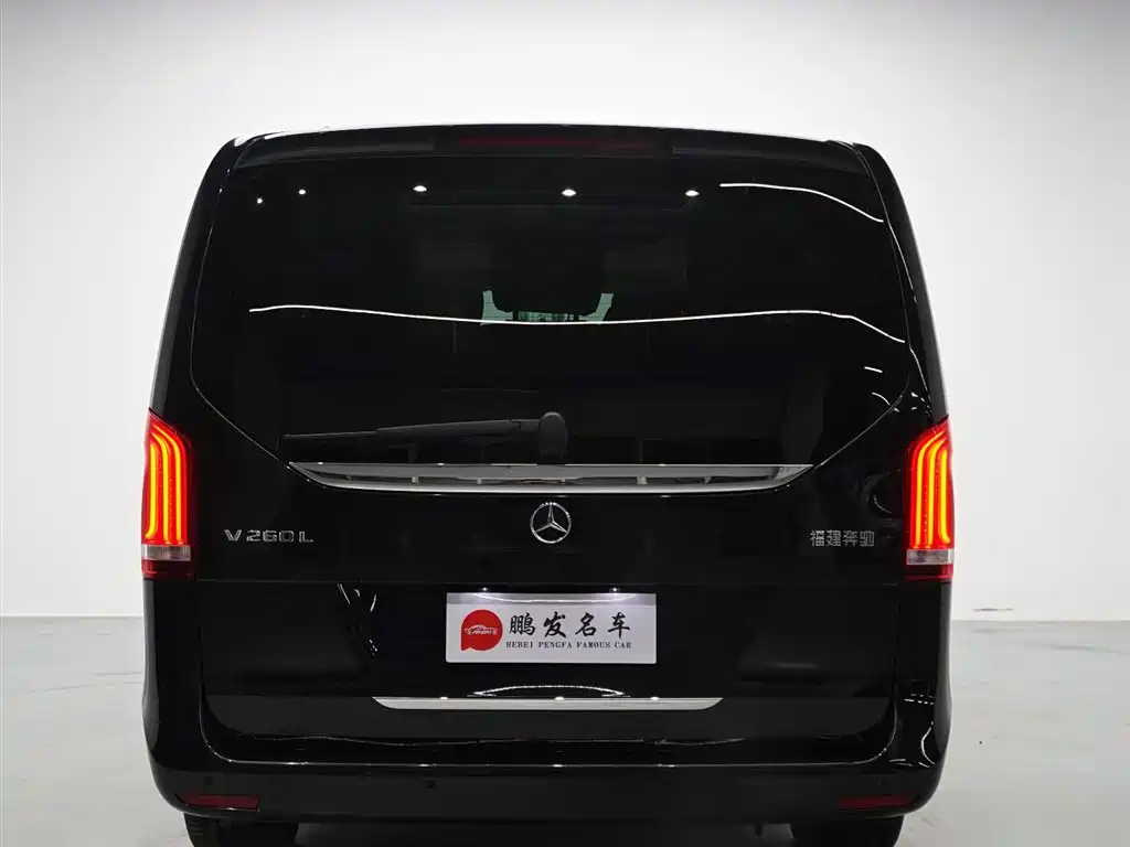 Mercedes-Benz V-Class 2022 V 260 L Long Wheelbase Prestige Edition фото 21
