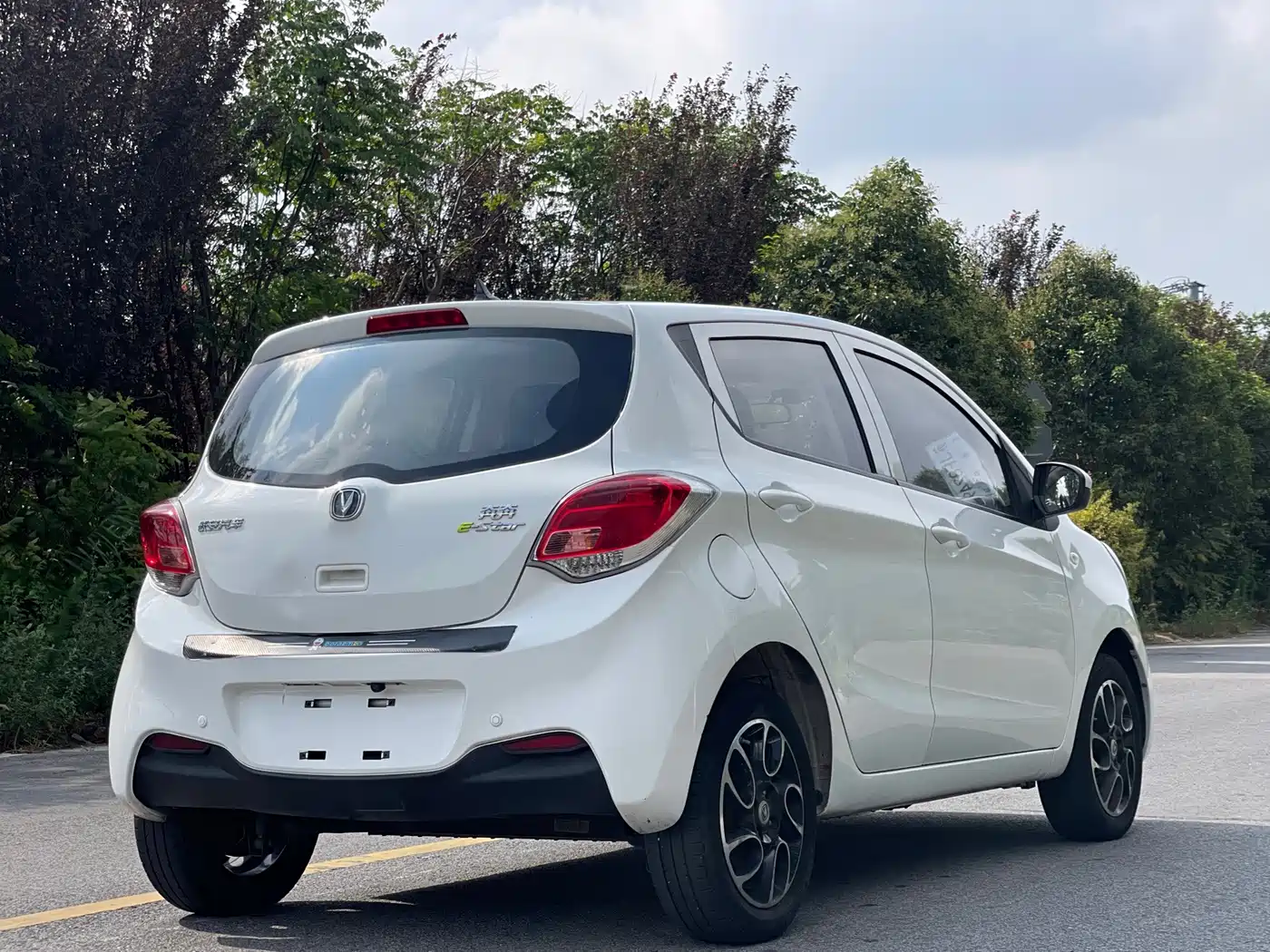 Changan Benben E-Star 2021 2021 National Edition Heartjoy (Quick Charge) LFP (31.18kWh)
