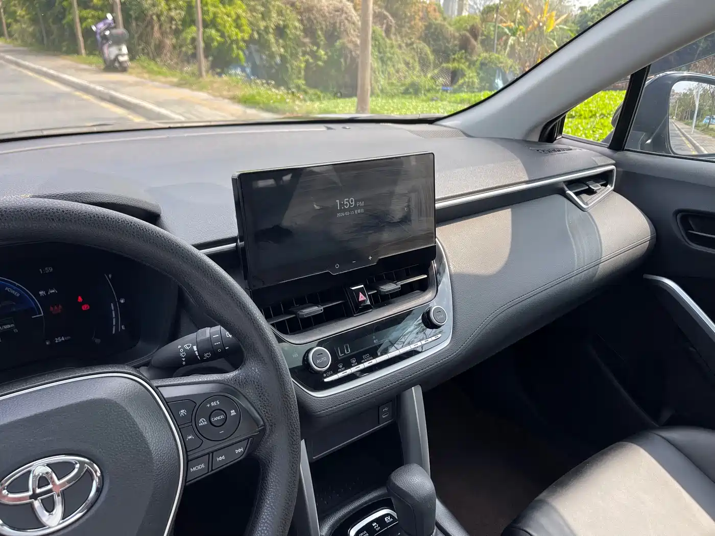 Toyota Frontlander 2024 2.0L Smart Hybrid Dual Engine Leading Edition фото 24