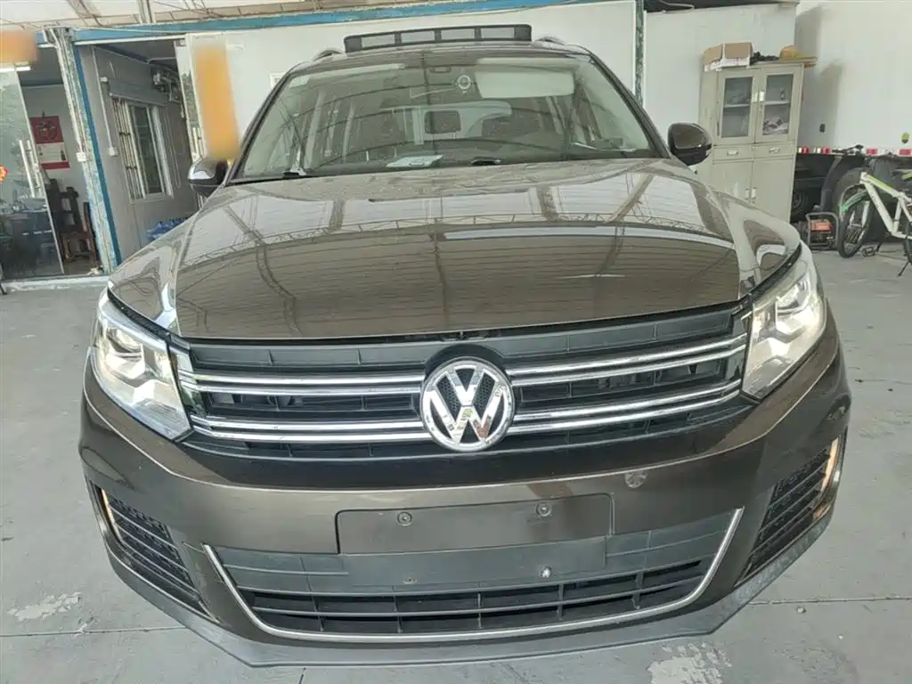 Volkswagen Tiguan 2015 1.8TSI Automatic 2WD Highline фото 3