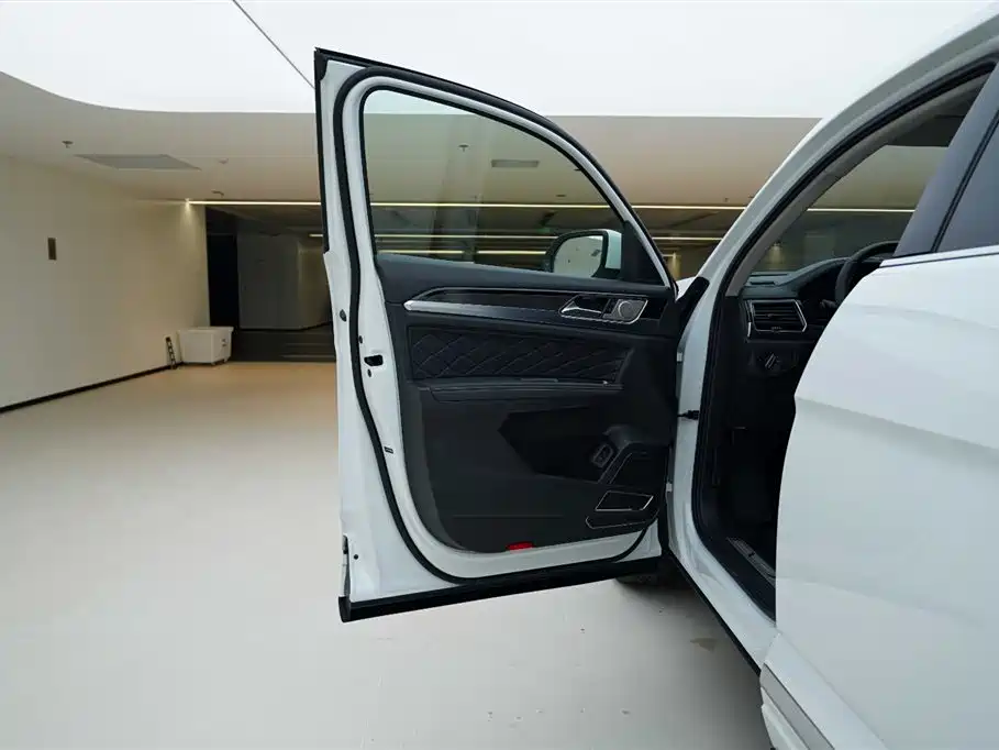 Volkswagen Teramont 2019 Model Teramont X 380TSI 4WD Prestige Luxury Edition фото 17
