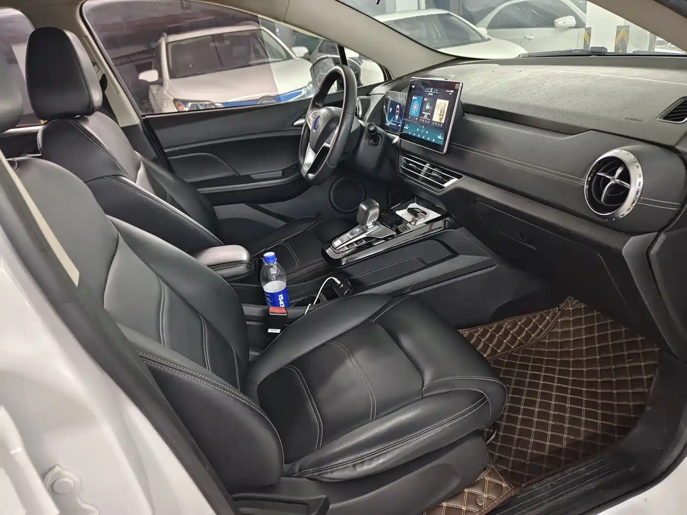BYD Yuan New Energy 2019 EV535 Smart Connected Trend Leader Type фото 6