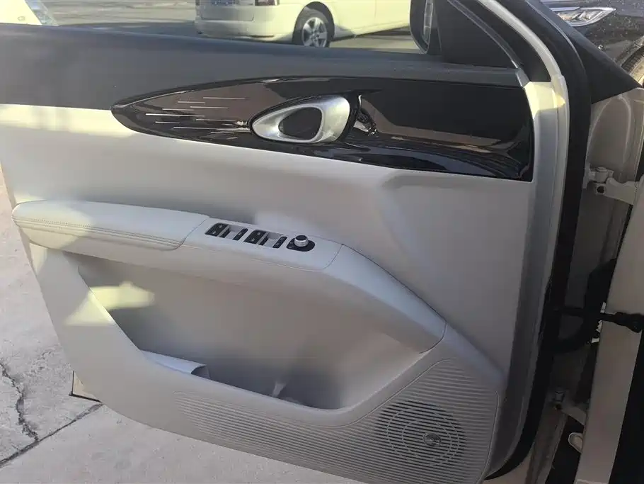 GEELY GALAXY STAR WISH