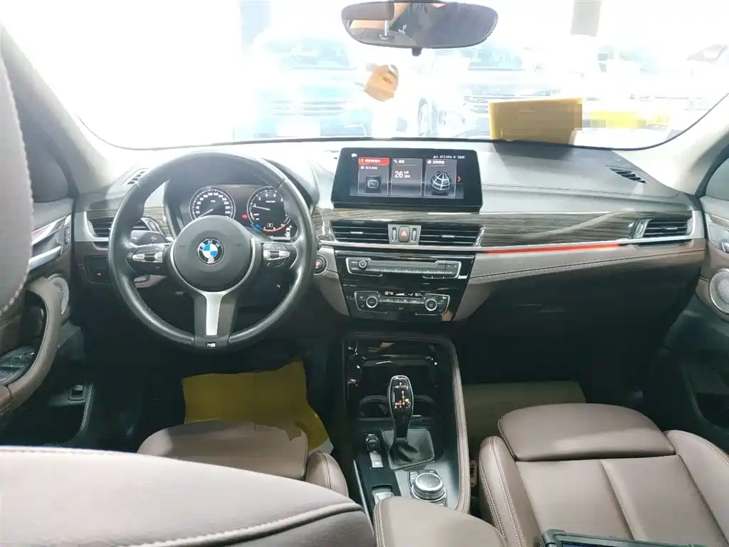 BMW X1 2022 xDrive25Li Premium фото 10