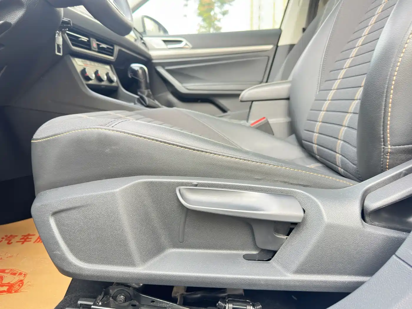 Volkswagen Lavida 2018 Hatchback 200TSI DSG Comfort Edition China V фото 19