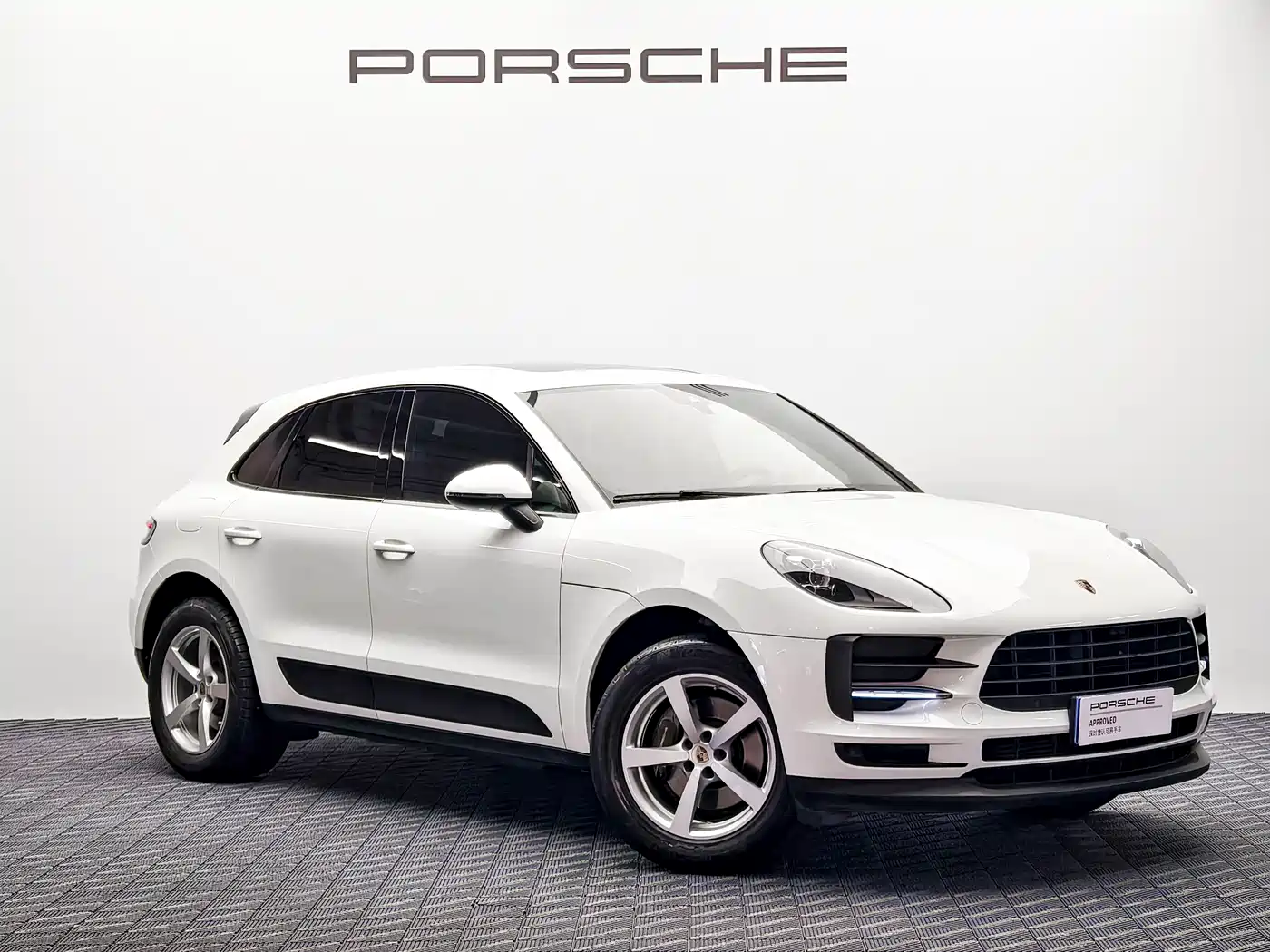 Porsche Macan 2021 Macan 2.0T фото 3