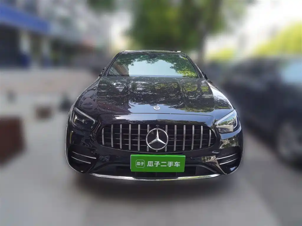 MERCEDES-BENZ E-CLASS