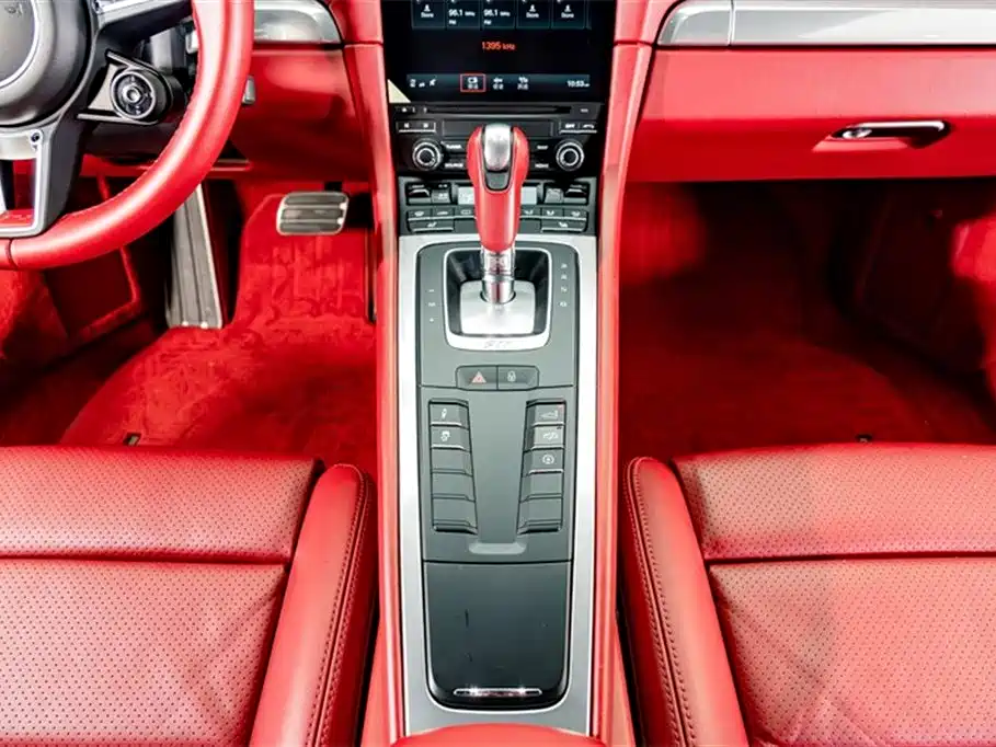 Porsche 911 2016 Carrera 3.0T фото 13