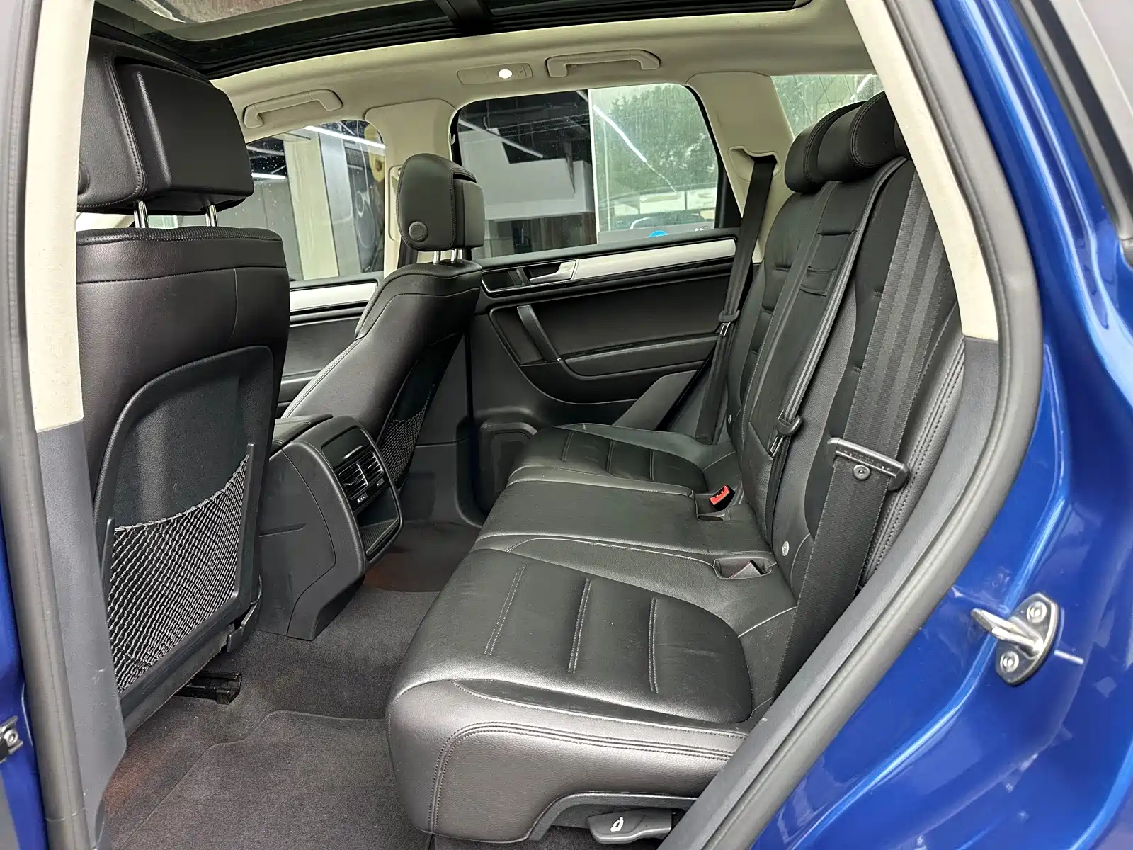 Фото 8 - Volkswagen Touareg