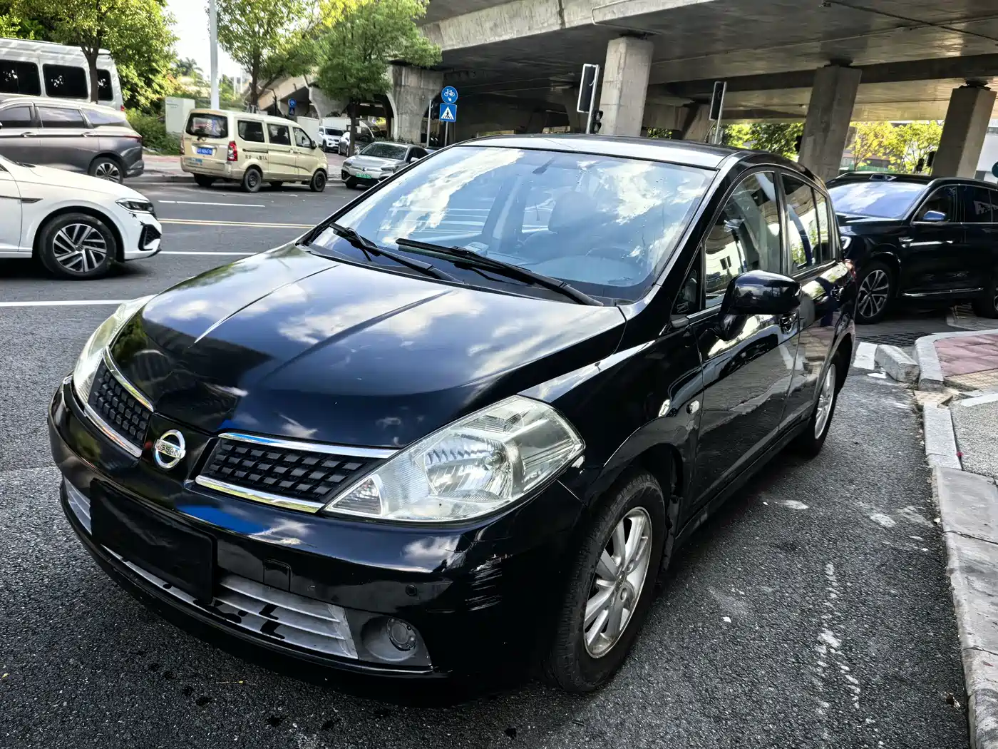 Nissan Tiida 2005 2006 Model 1.6G AT