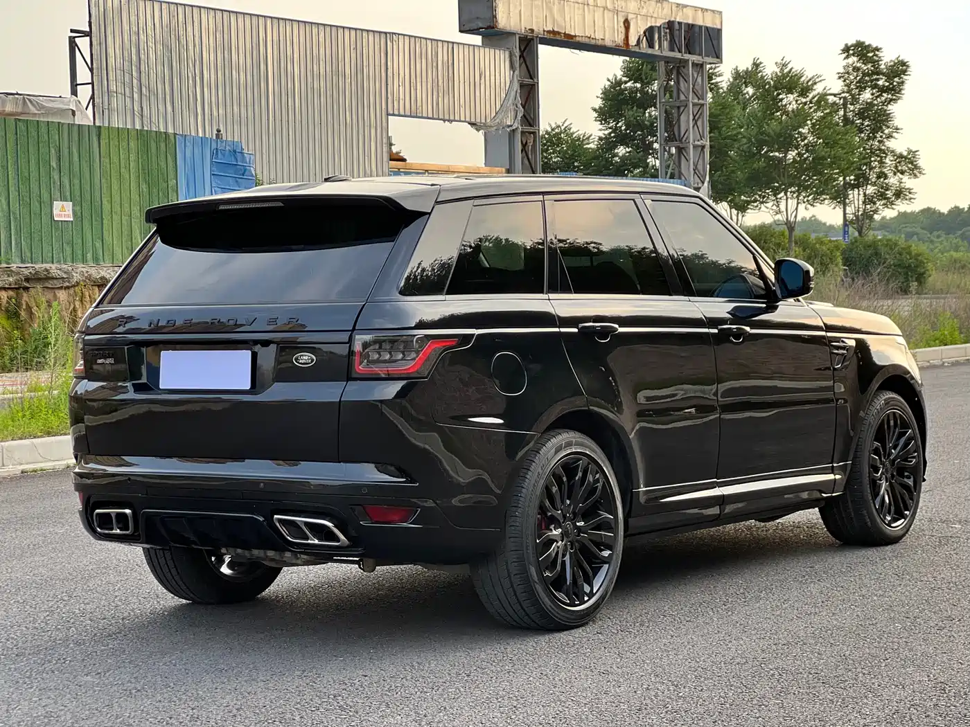 Land Rover Range Rover Sport фото 9