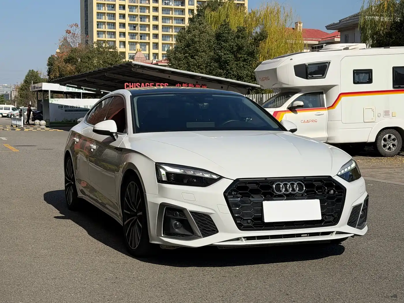 Audi A5 (Import) 2023 Sportback 40 TFSI quattro Luxury Dynamic фото 3