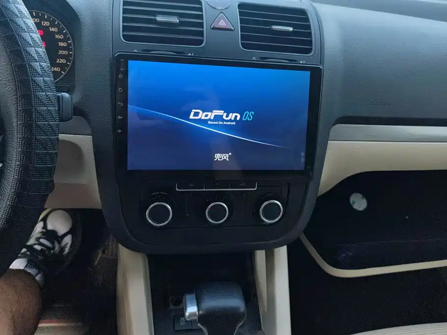 Volkswagen Sagitar 2011 2011 1.6L Auto Comfort
