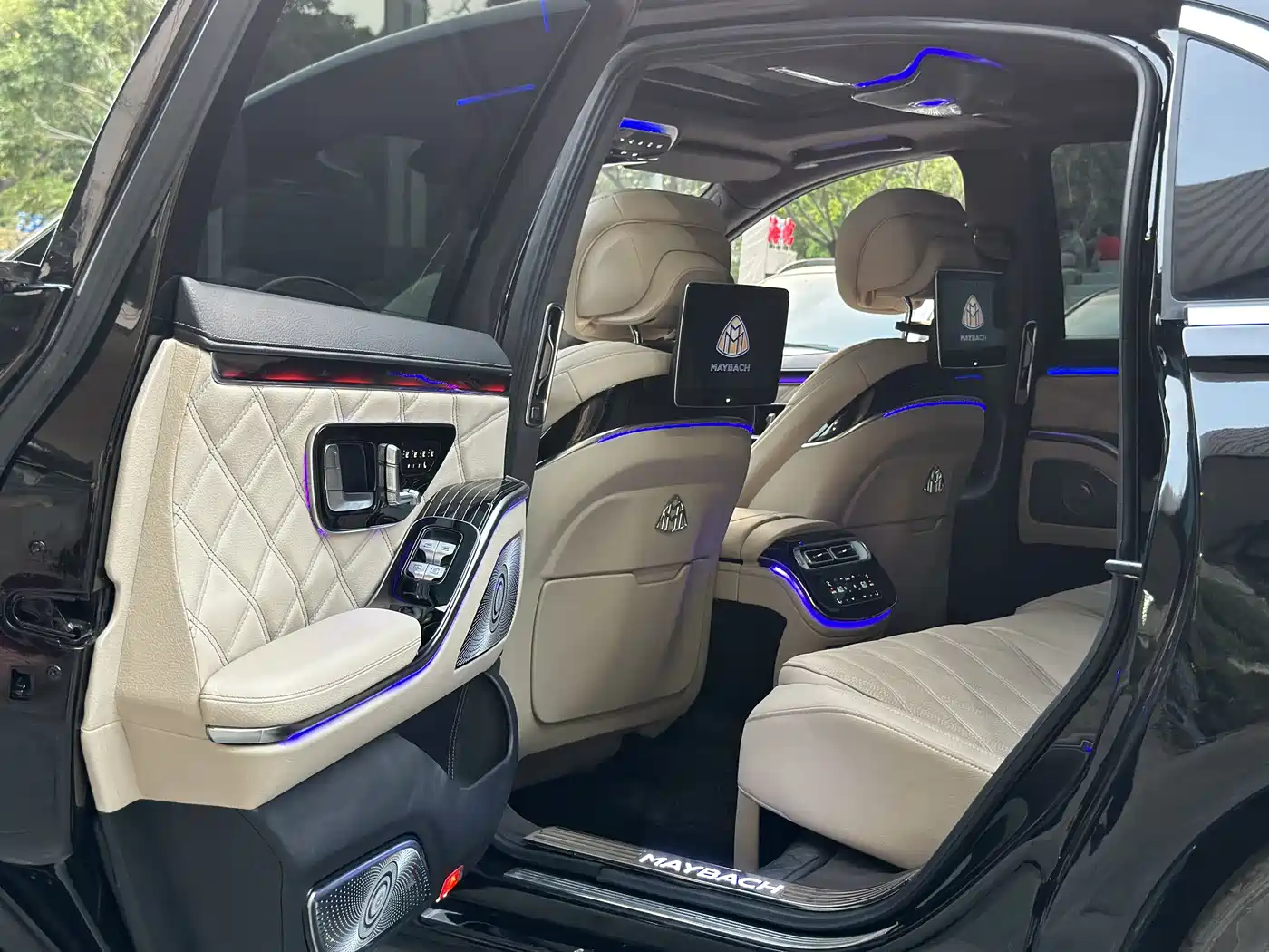 Mercedes-Benz S-Class 2012 S 350 L Grand Edition фото 8