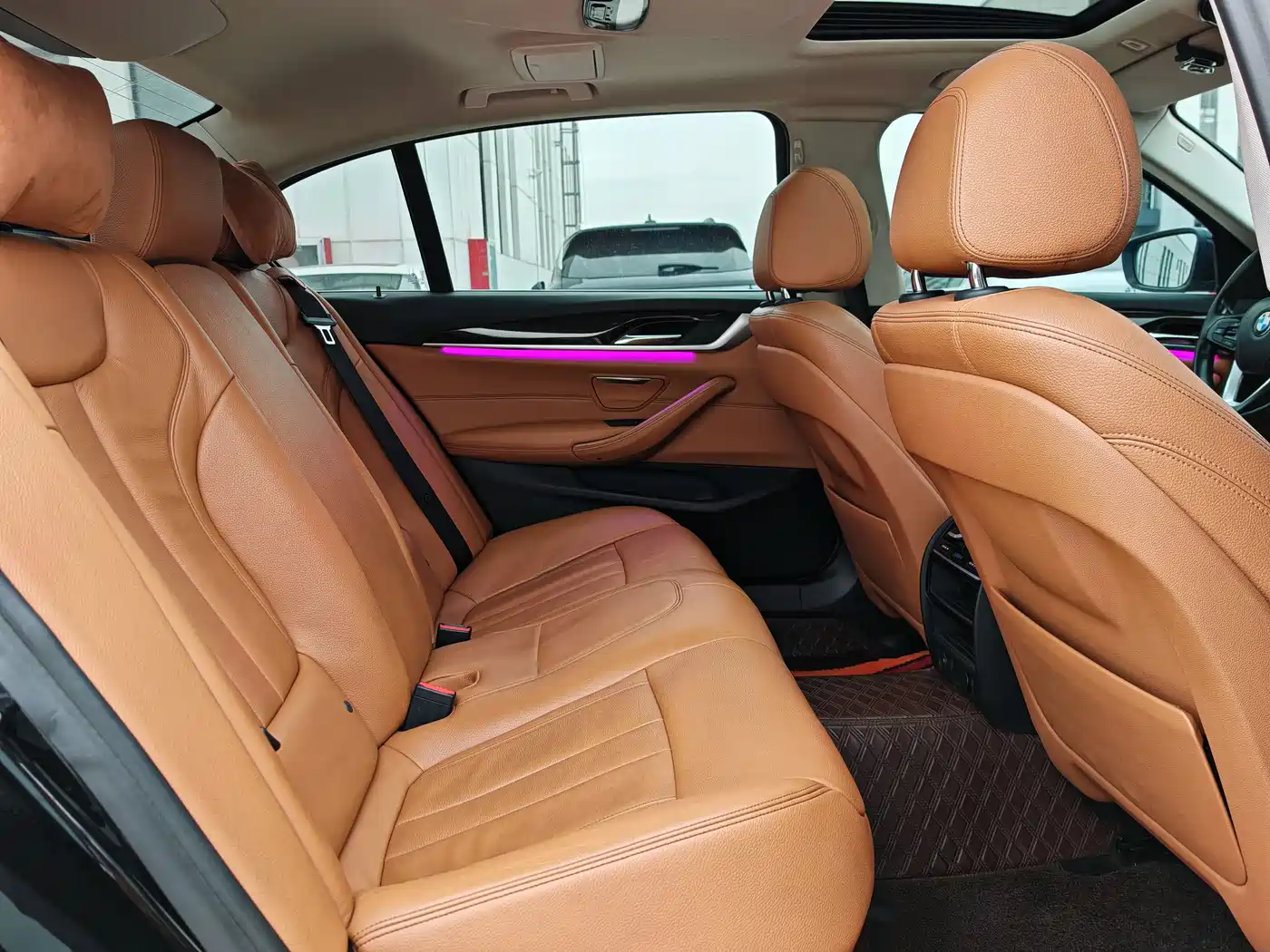 BMW 5 Series 2018 528Li Launch Special Edition фото 16