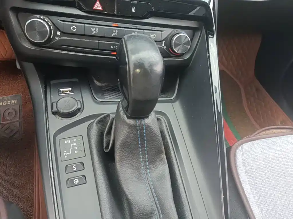 Peugeot 308 2017 2016 1.6L Automatic Fashion