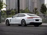Photo 6 - Porsche Panamera