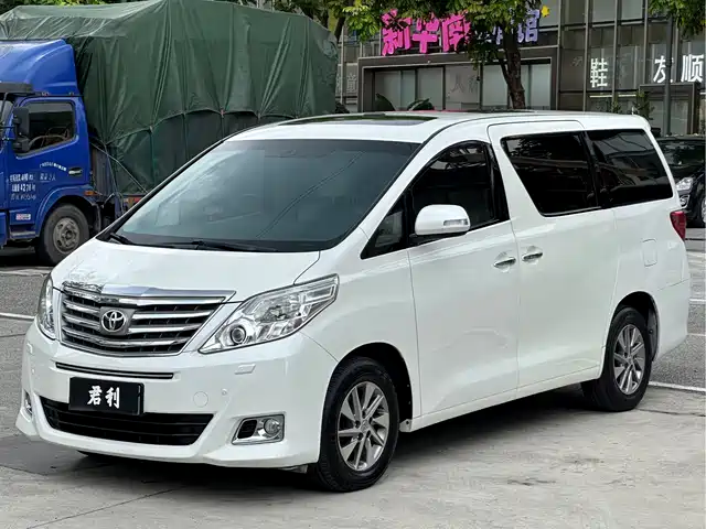 Toyota Alphard 2012 3.5L Premium Edition — фото 1