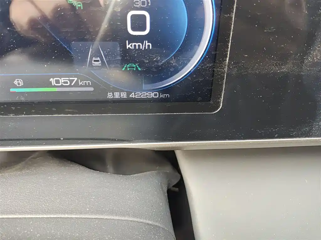 BYD Qin L 2024 DM-i 120KM Excellence Model фото 5