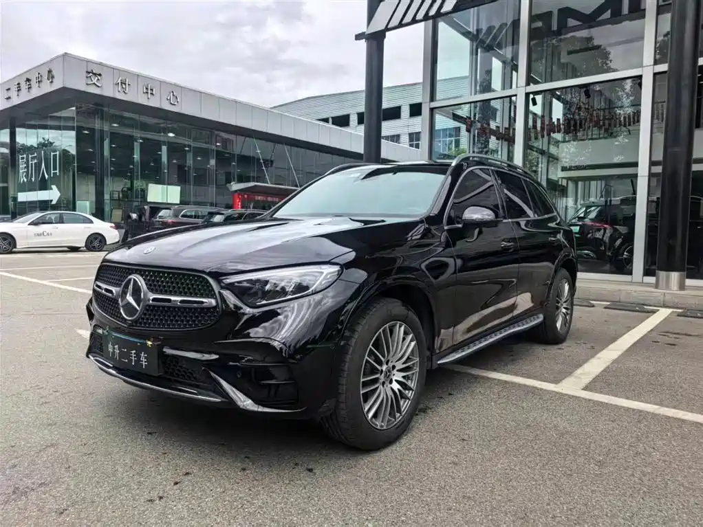 Mercedes-Benz GLC 2024 GLC 300 L 4MATIC Dynamic 5-seater фото 3