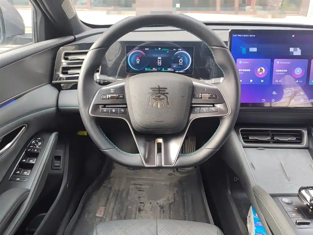 BYD Qin L 2024 DM-i 120KM Excellence Model фото 3