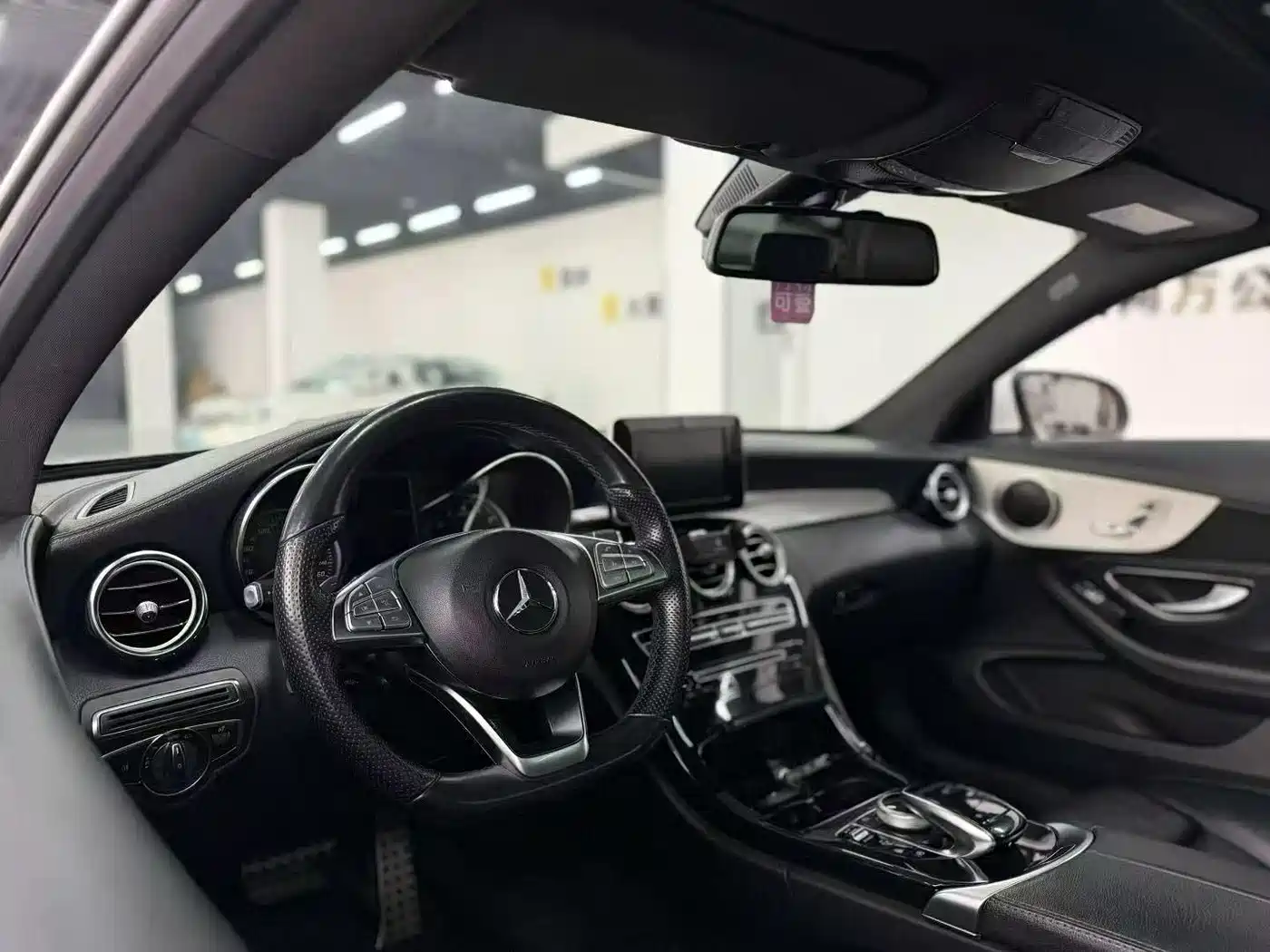 Mercedes-Benz C-Class (Import) 2017 Facelift C 200 Coupe фото 7