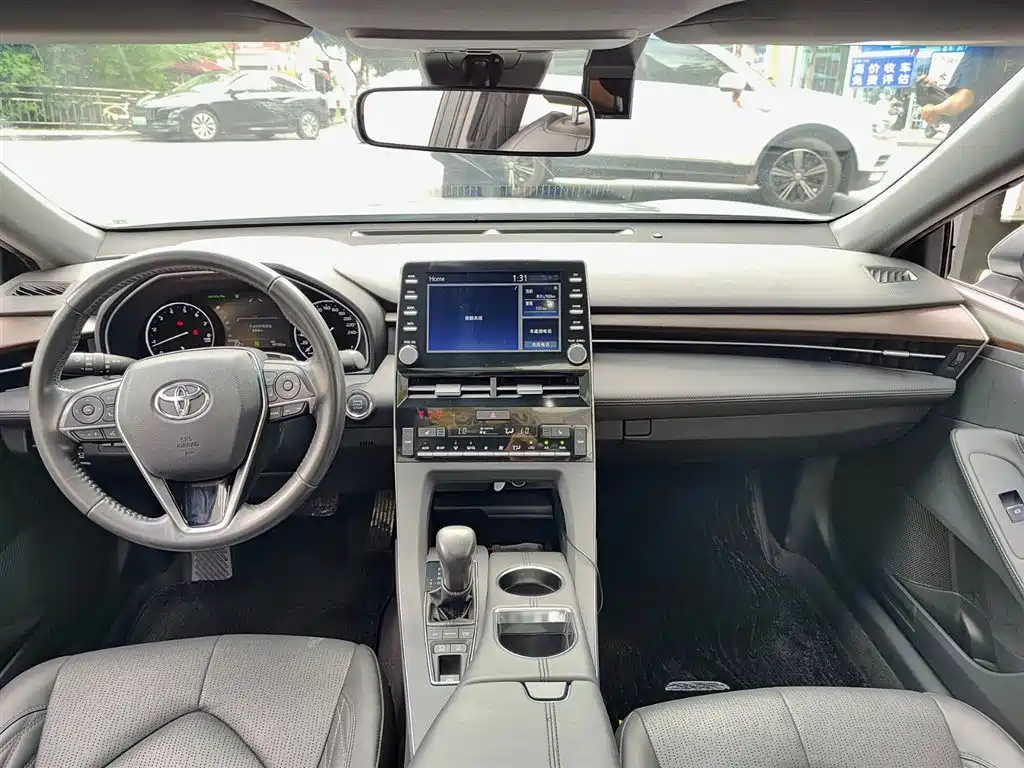 Toyota Avalon 2019 2.5L Touring Premium Edition China VI фото 10