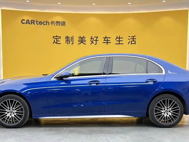 Фото 44 - Mercedes-Benz C-Class