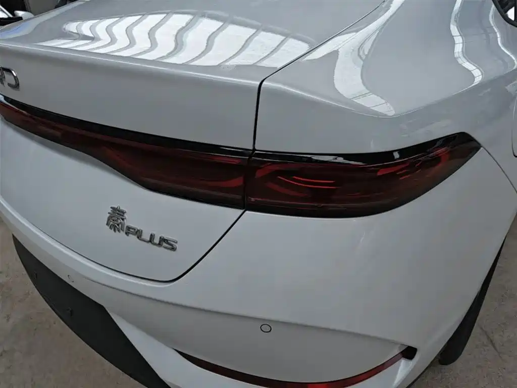 BYD Qin PLUS 2026 DM-i Smart Edition 128KM Progressive фото 8
