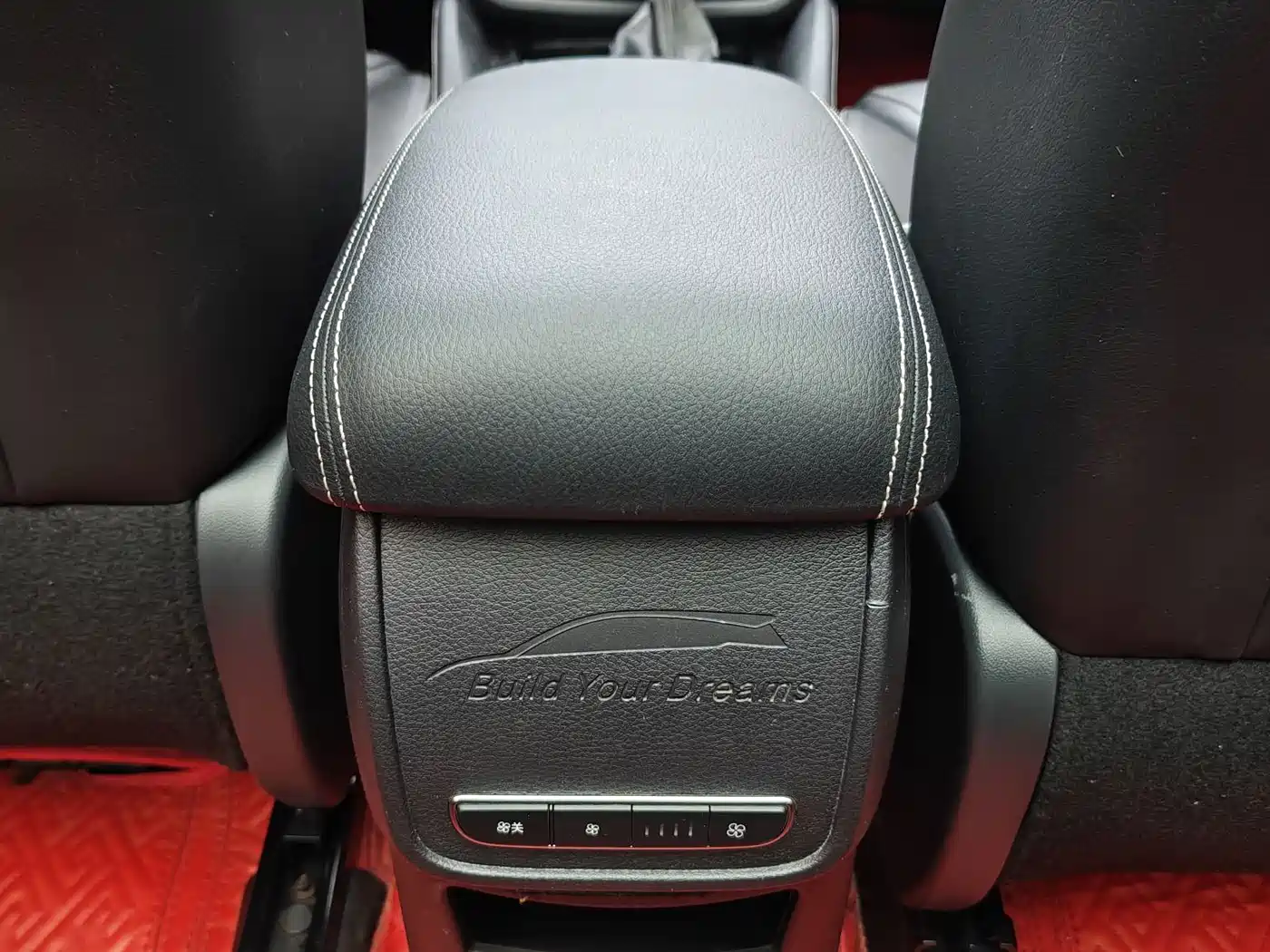 BYD Song MAX 2017 1.5T Auto Smart Elite 7-Seater фото 16