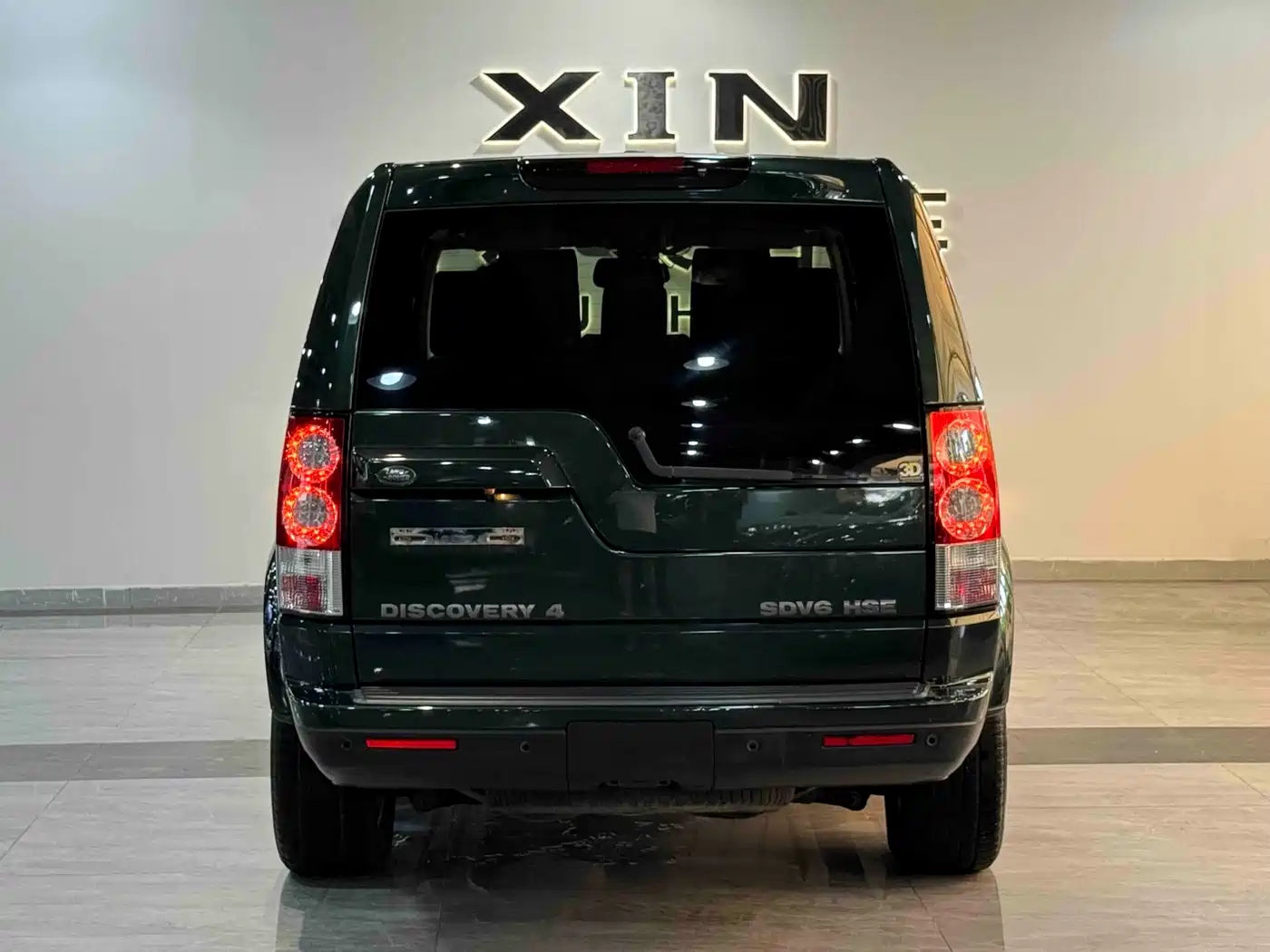 Land Rover Discovery 2012 3.0 SDV6 HSE Diesel фото 4