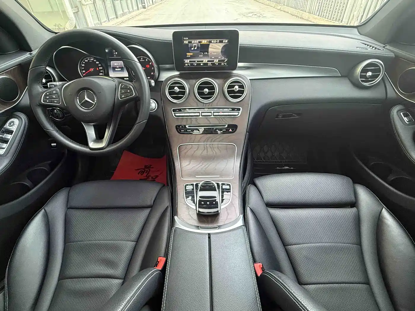 Mercedes-Benz GLC 2016 GLC 300 4MATIC Dynamic фото 9