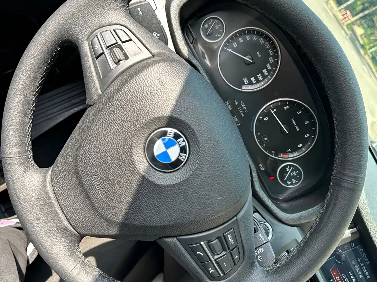 BMW X3 (Import) 2017 2016 sDrive20i