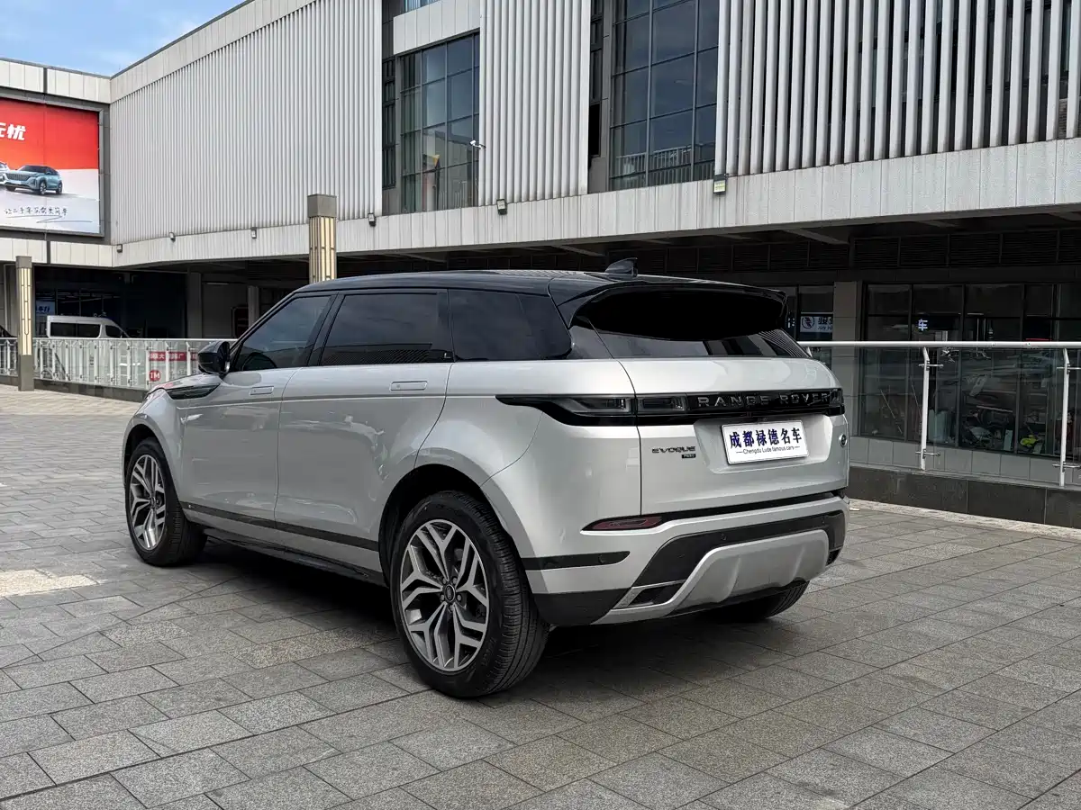 Land Rover Range Rover Evoque 2021 Range Rover Evoque L 249PS R-Dynamic S Performance Edition фото 5