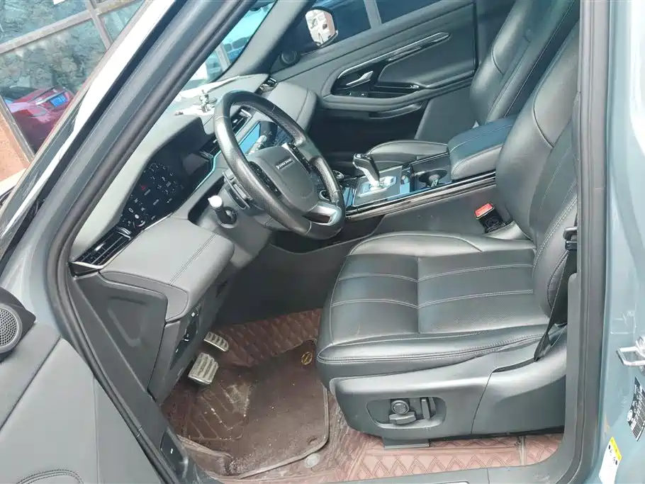 Land Rover Discovery Sport 2020 249PS R-Dynamic Performance фото 9