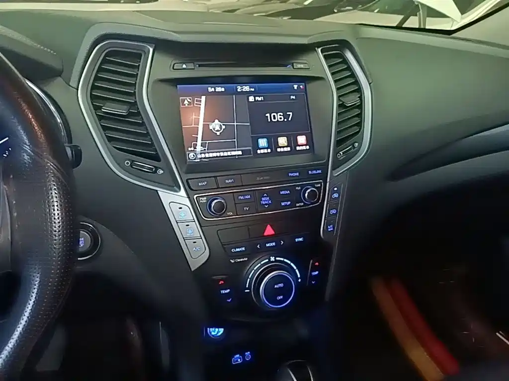 Hyundai Santa Fe 2017 2.0T Automatic 4WD Intelligent 7-Seater фото 13
