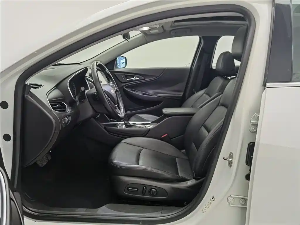 Chevrolet Malibu XL 2019 535T CVT Dynamic Edition фото 10