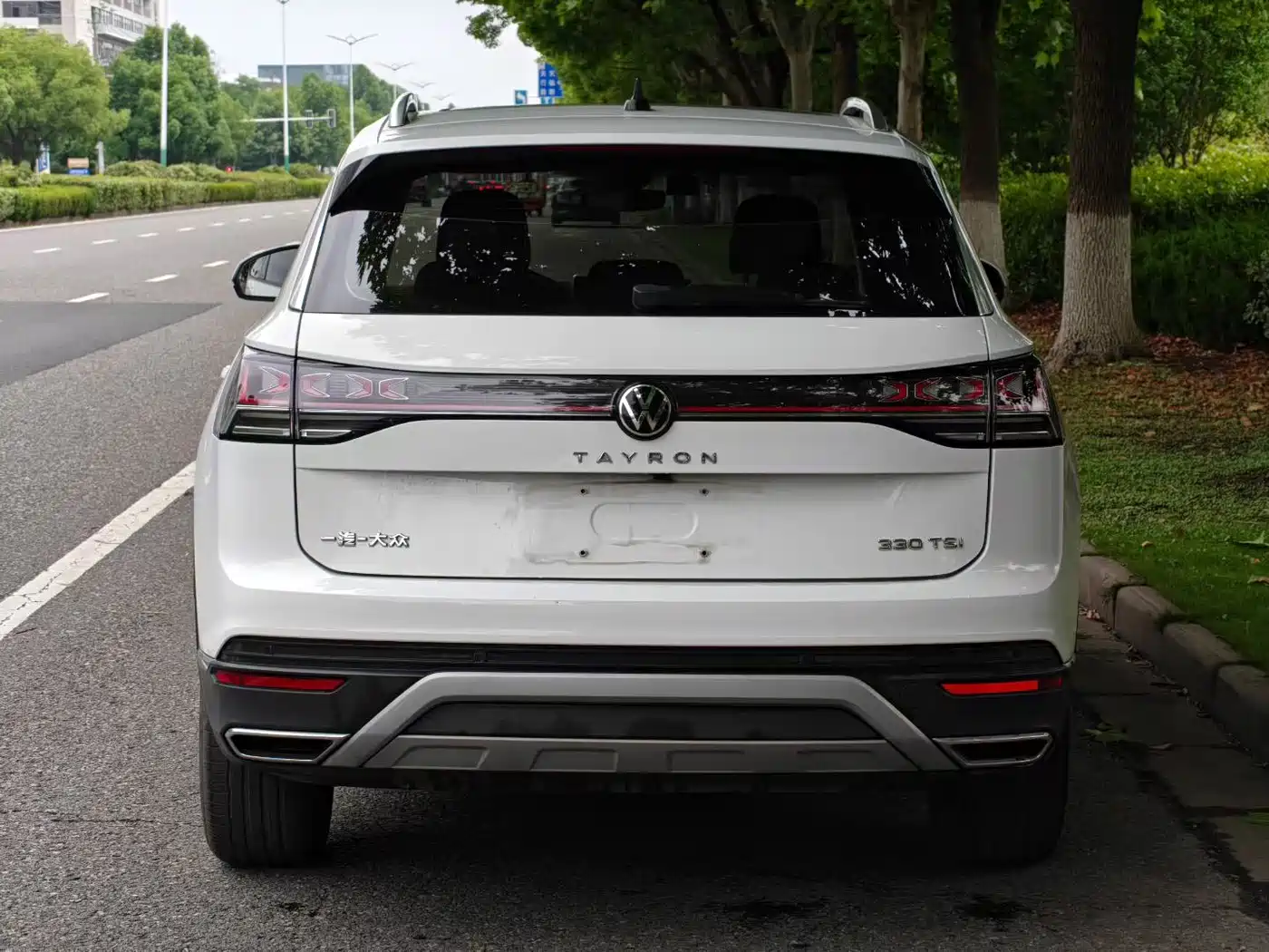 Volkswagen Tayron 2023 330TSI 2WD Luxury Plus Advanced Edition фото 9