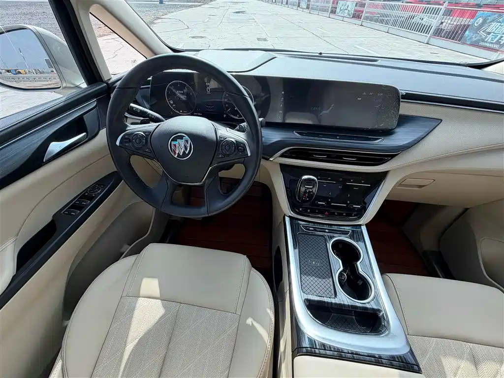 BUICK GL8