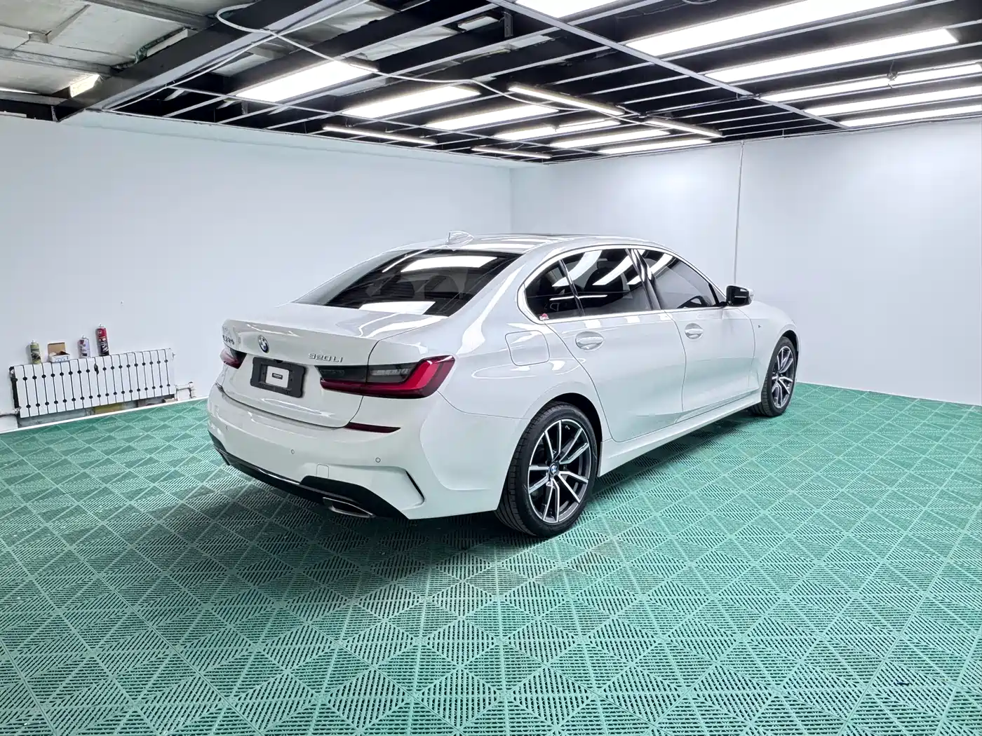 BMW 3 Series 2022 320Li M Sport Package фото 6