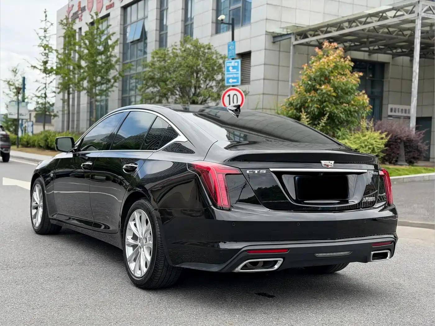 CADILLAC CT5