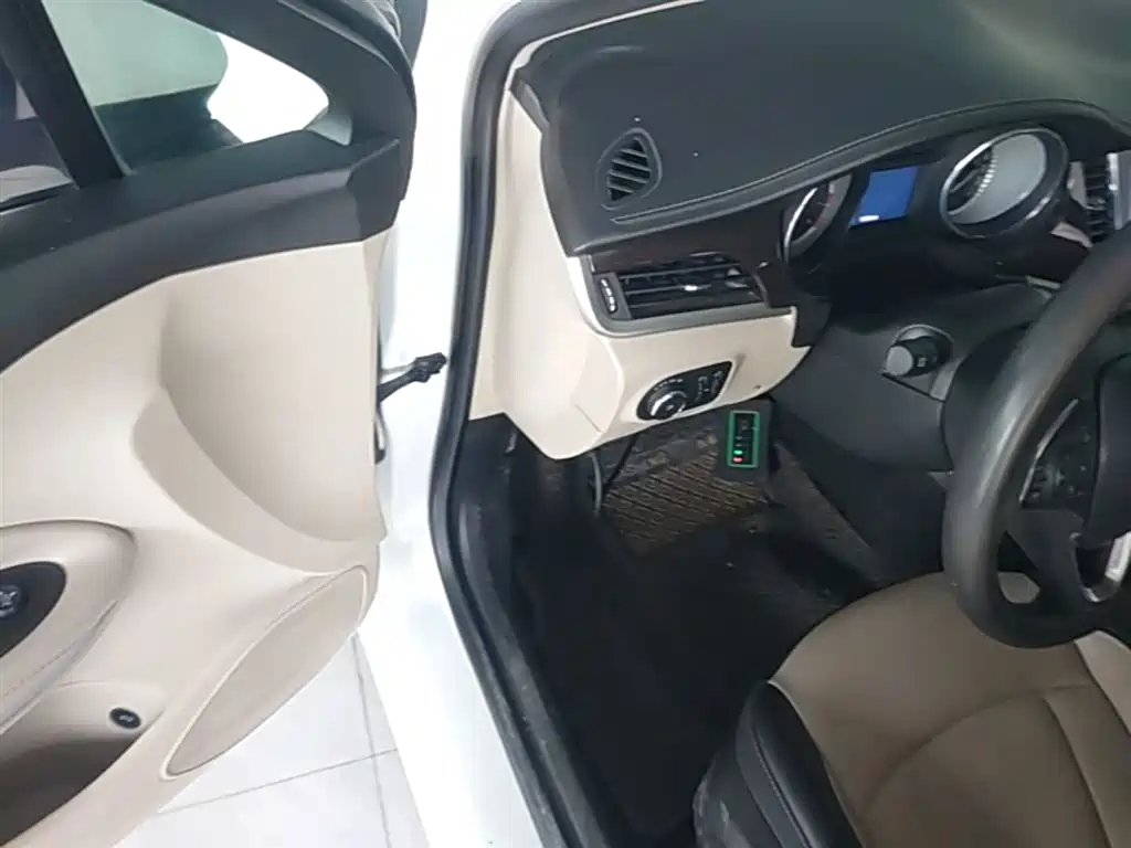 Buick Verano 2018 Sedan 15S Automatic Leading фото 16