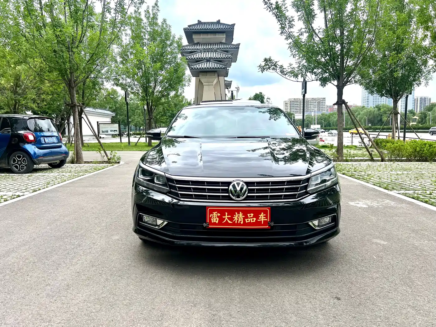 Volkswagen Passat 2017 330TSI DSG Prestige фото 3