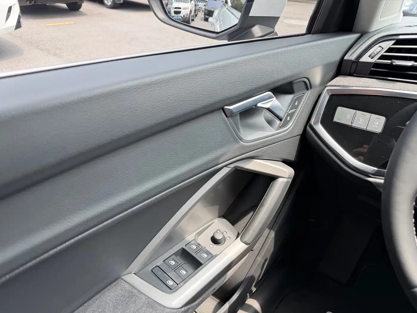 Audi Q3 2022 35 TFSI Progressive Dynamic фото 12