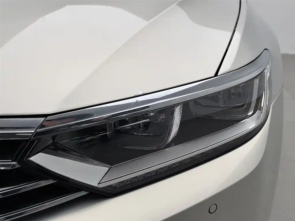 Volkswagen Magotan 2019 330TSI DSG Luxury Class China VI фото 7