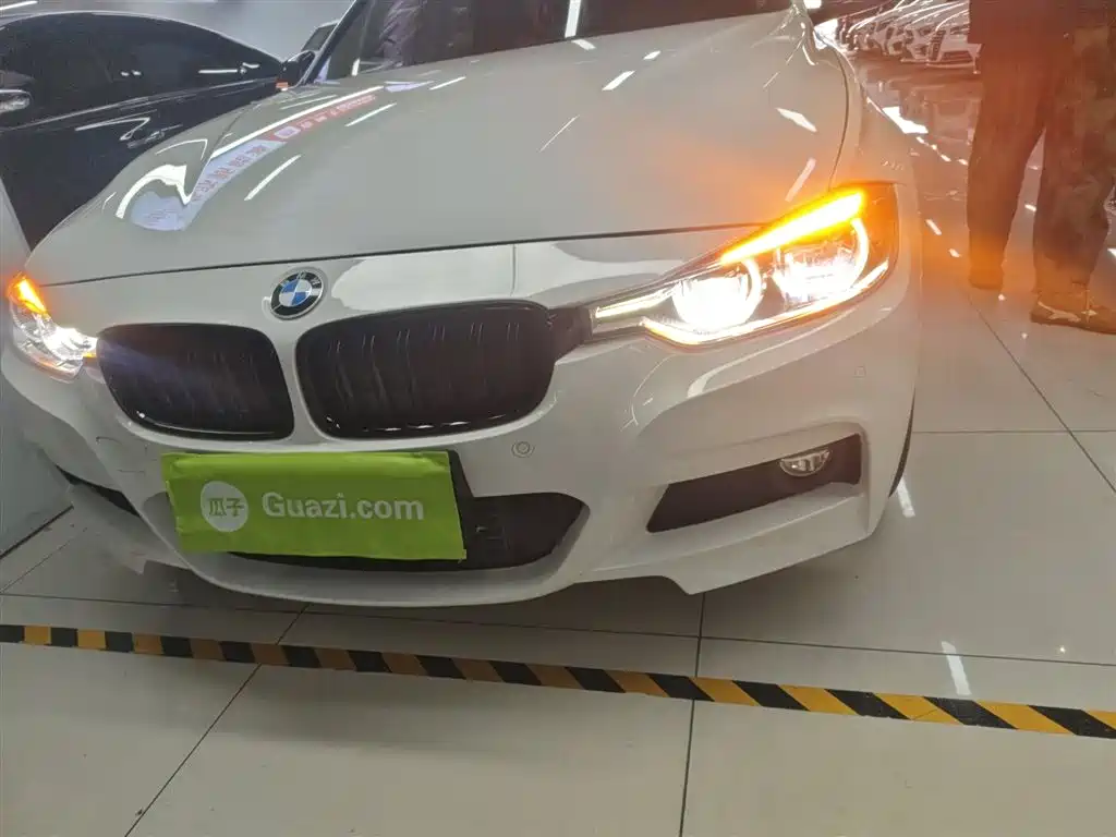 BMW 3 Series 2019 320Li M Luxury Package фото 24