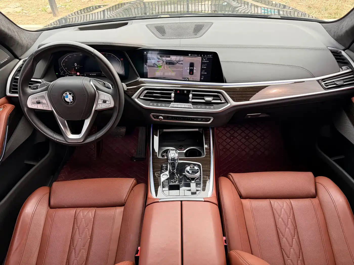 BMW X7 2020 xDrive40i Premium Luxury Package фото 10