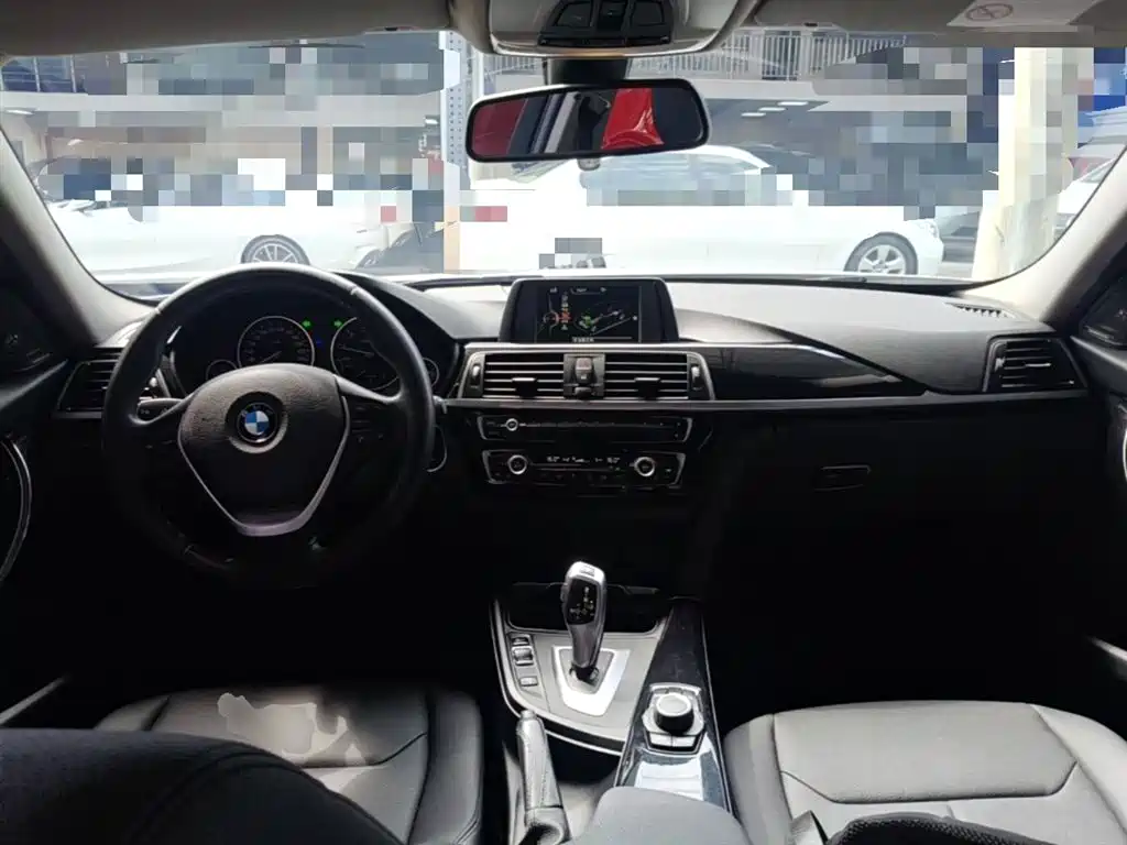BMW 3 Series 2017 320Li Fashion фото 10