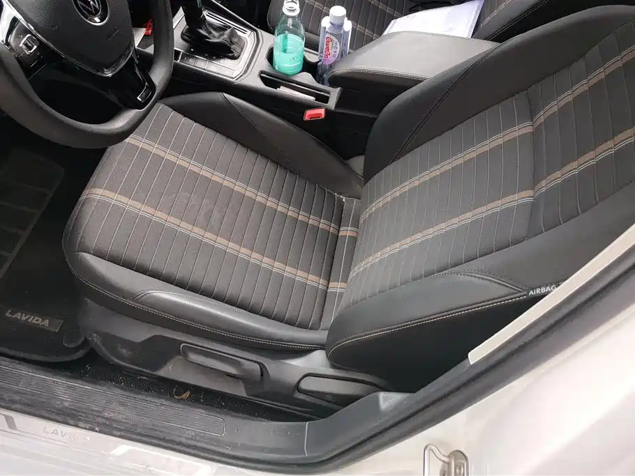 Volkswagen Lavida 2022 280TSI DSG Comfort Edition фото 9