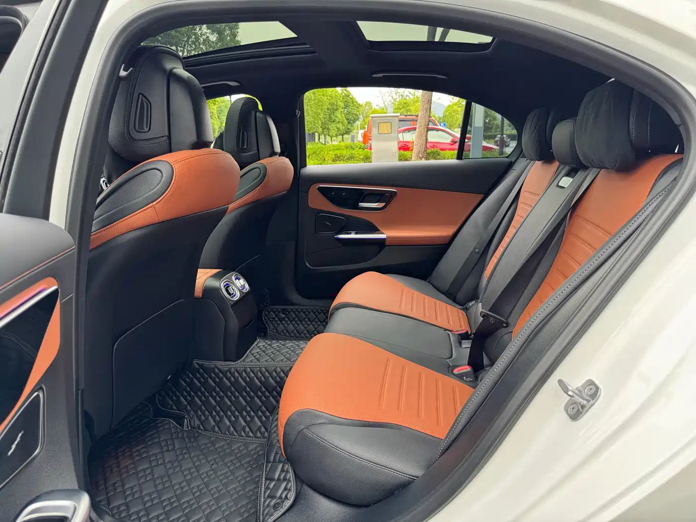 Mercedes-Benz C-Class 2024 Facelift III C 260 L Sport фото 10
